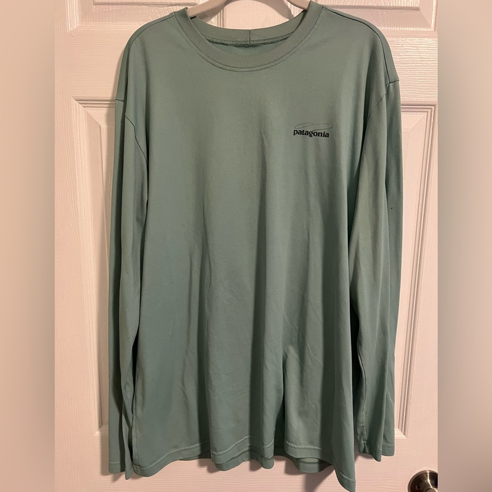 Men’s Patagonia long sleeve Tee